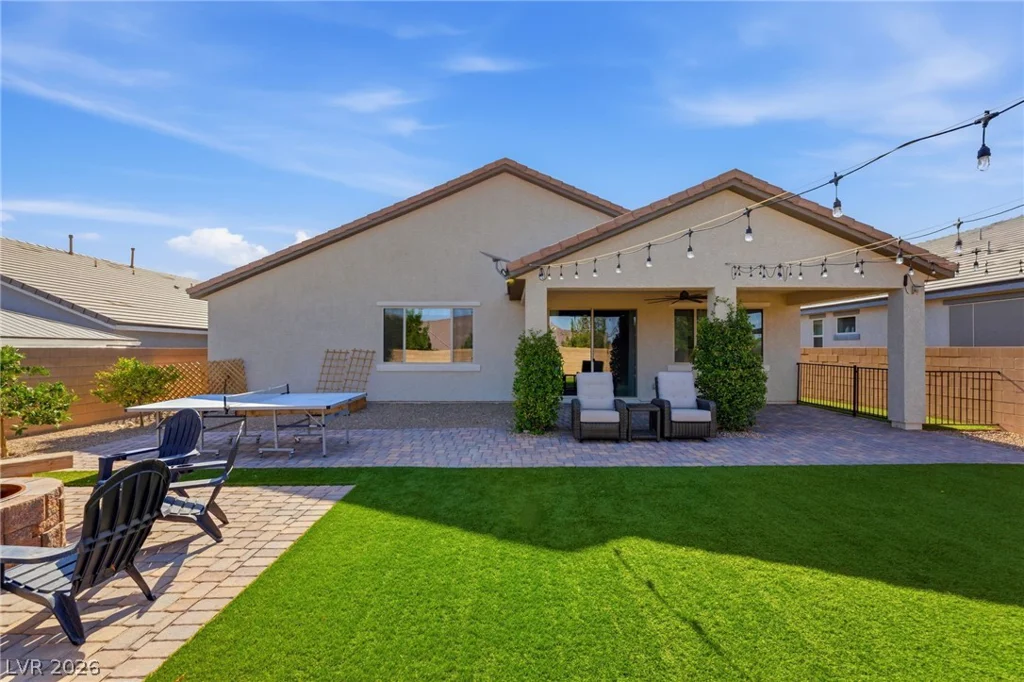 6380 Regina Ridge, Las Vegas, NV 89149