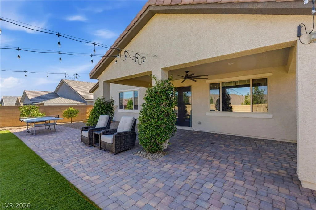 6380 Regina Ridge, Las Vegas, NV 89149