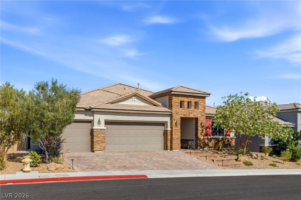 6380 Regina Ridge, Las Vegas, NV 89149