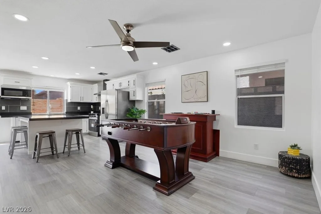 9931 Sparrow Ridge, Las Vegas, NV 89117