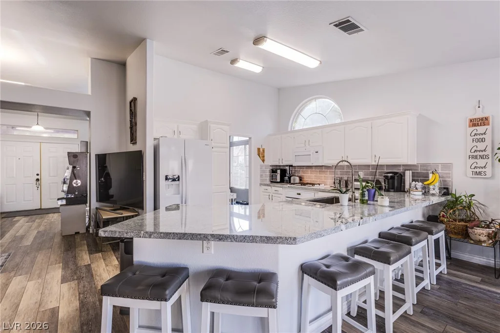 3816 Rocky River, Las Vegas, NV 89130
