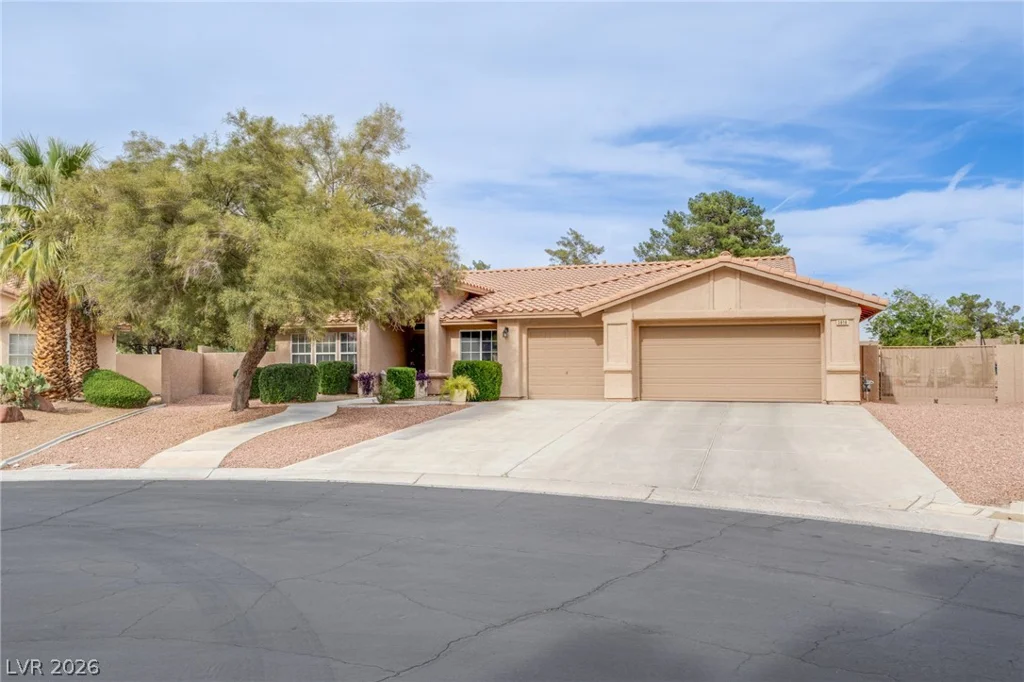 3816 Rocky River, Las Vegas, NV 89130
