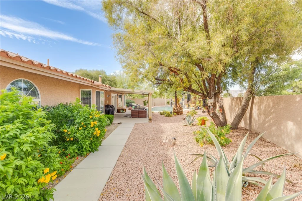 3816 Rocky River, Las Vegas, NV 89130