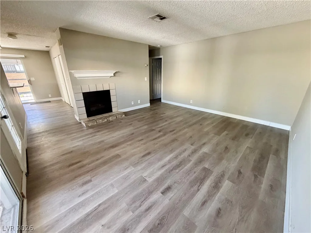 213 Lamb, Las Vegas, NV 89110