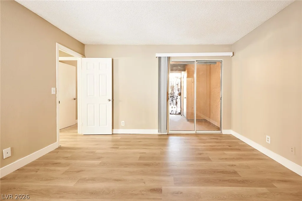 213 Lamb, Las Vegas, NV 89110