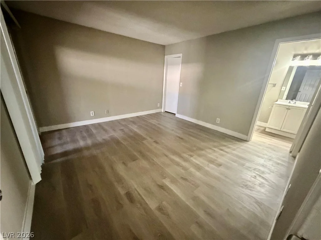213 Lamb, Las Vegas, NV 89110
