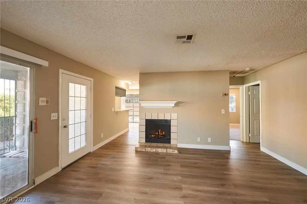 213 Lamb, Las Vegas, NV 89110