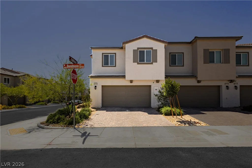10713 Bendmore, Las Vegas, NV 89166