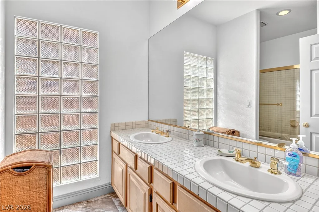 3394 Brookfield, Las Vegas, NV 89120