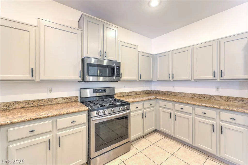 4563 Timaru, Las Vegas, NV 89147