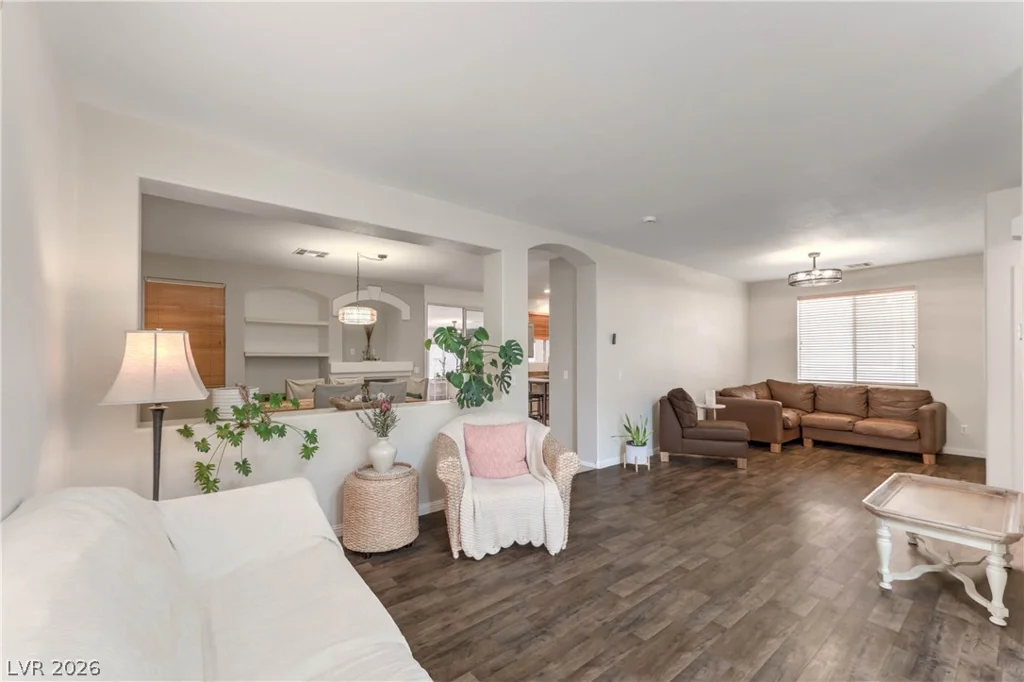 4563 Timaru, Las Vegas, NV 89147