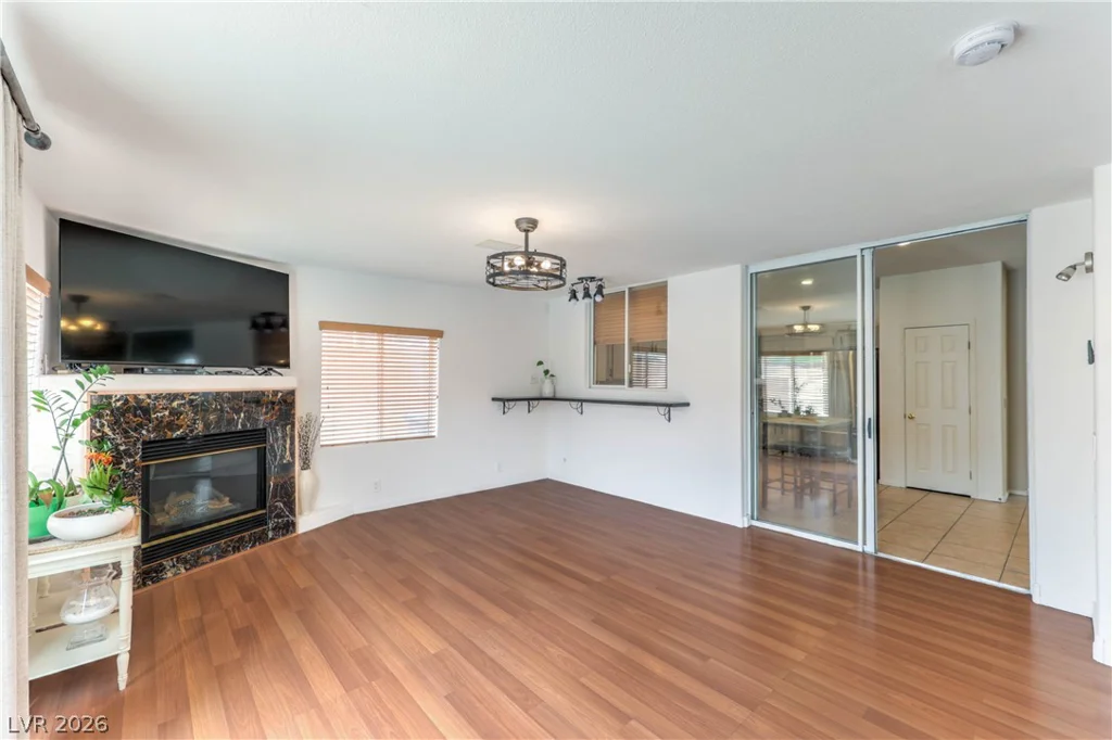 4563 Timaru, Las Vegas, NV 89147
