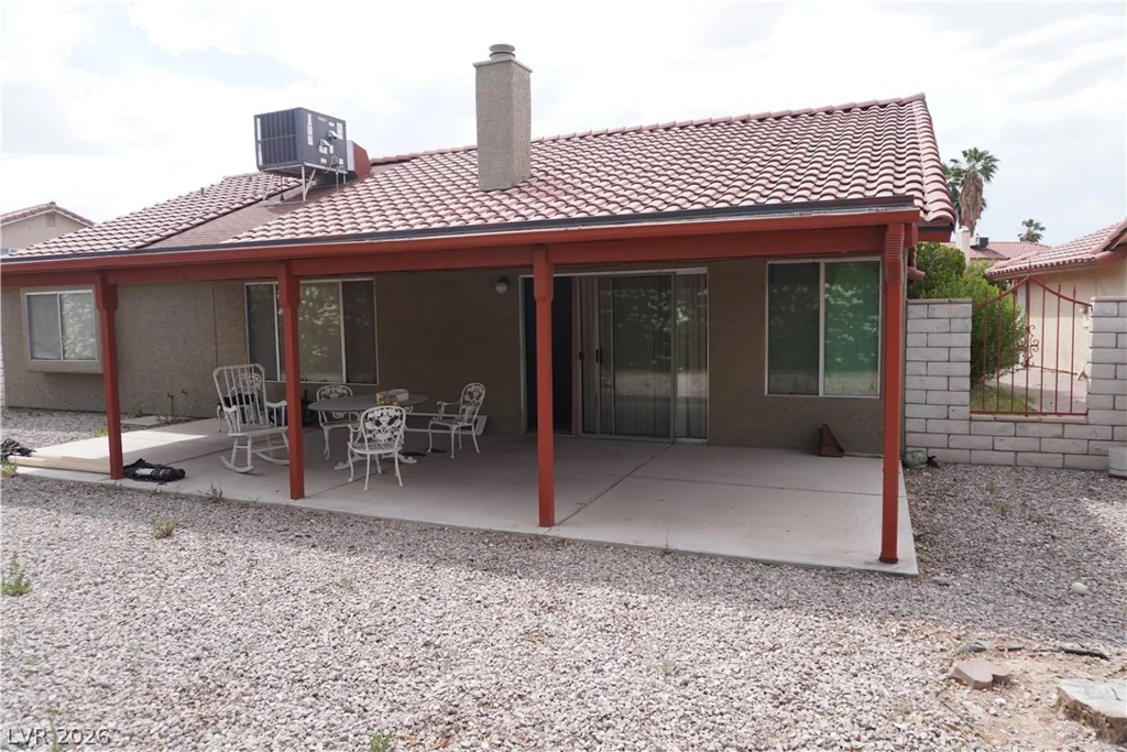 738 Loganrun, Las Vegas, NV 89110