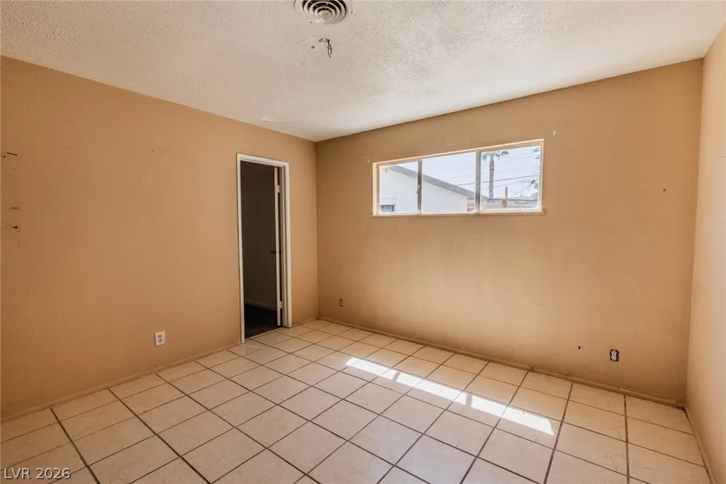 1908 Willoughby, Las Vegas, NV 89101