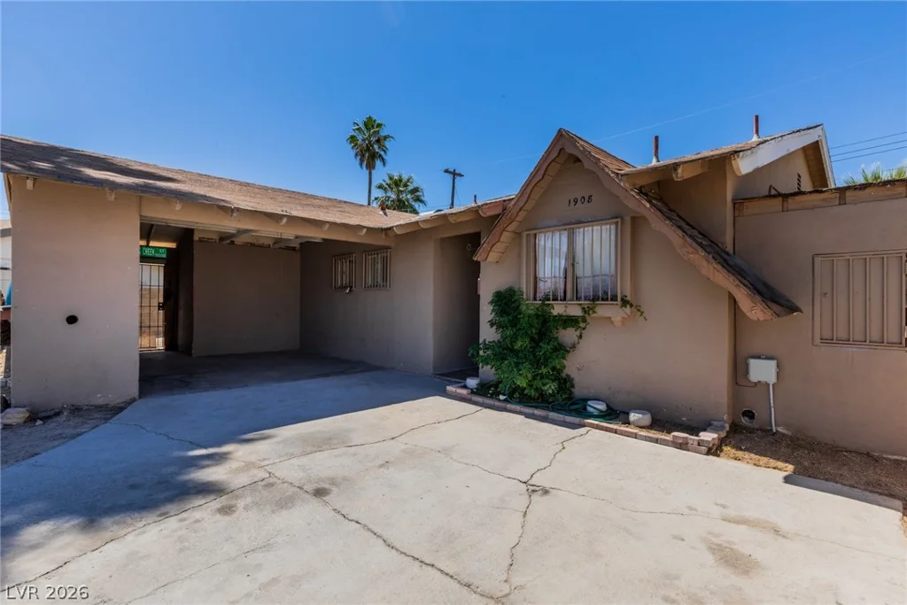1908 Willoughby, Las Vegas, NV 89101