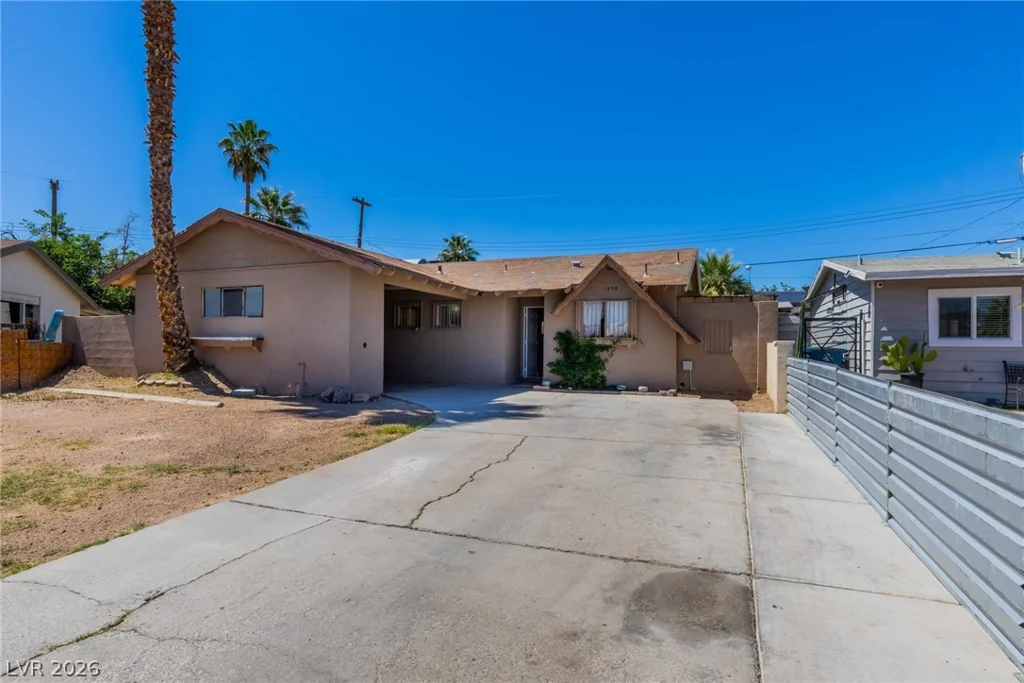 1908 Willoughby, Las Vegas, NV 89101