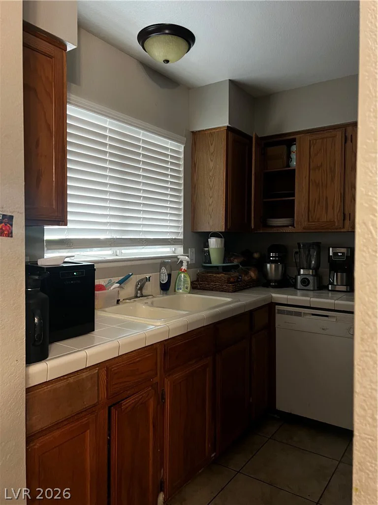 1128 Dowither, North Las Vegas, NV 89031