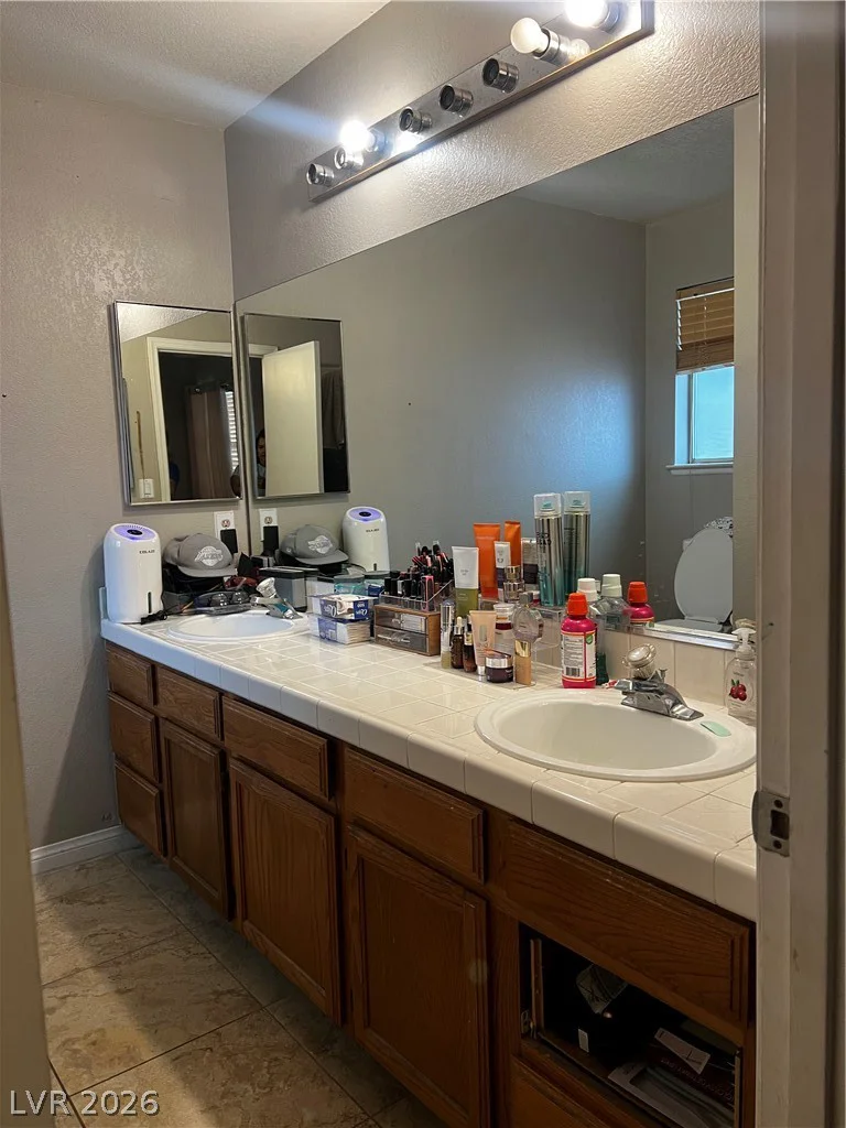 1128 Dowither, North Las Vegas, NV 89031