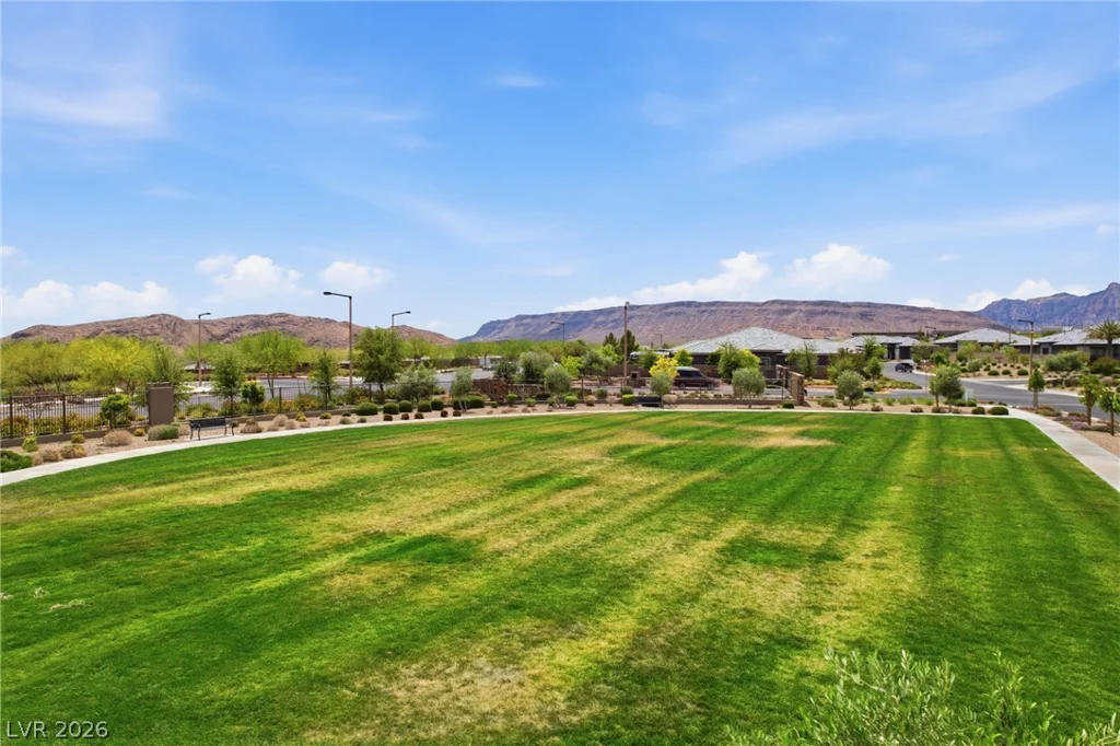 781 Thistle Fairway, Las Vegas, NV 89138