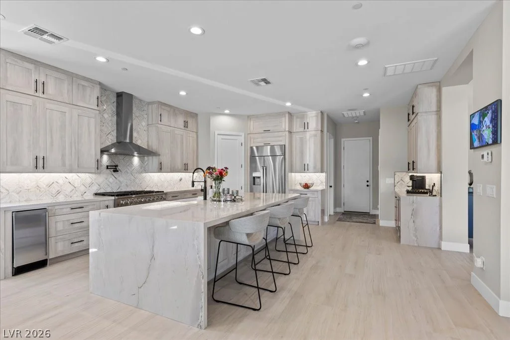 9 Rue Promenade, Henderson, NV 89011