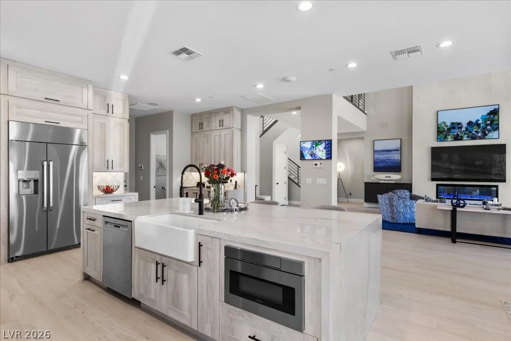 9 Rue Promenade, Henderson, NV 89011