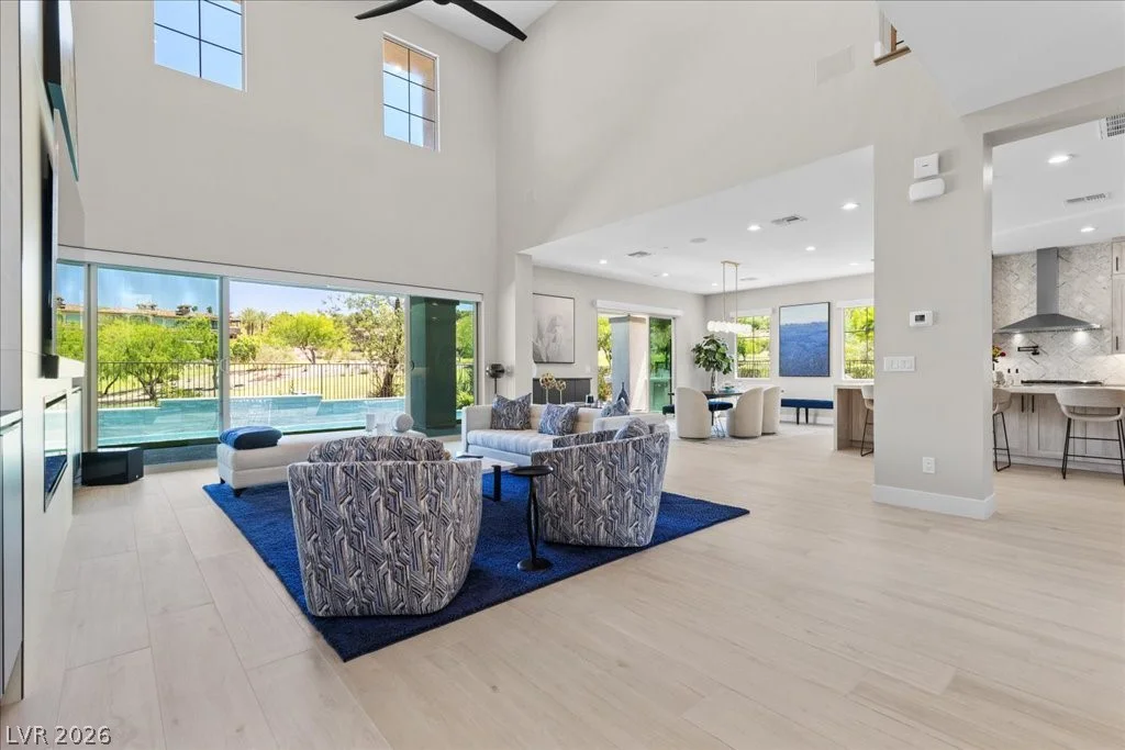 9 Rue Promenade, Henderson, NV 89011