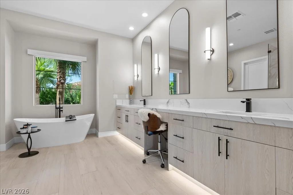 9 Rue Promenade, Henderson, NV 89011