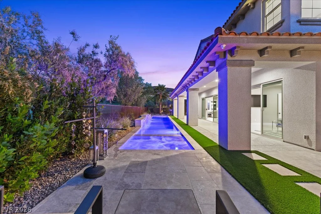 9 Rue Promenade, Henderson, NV 89011