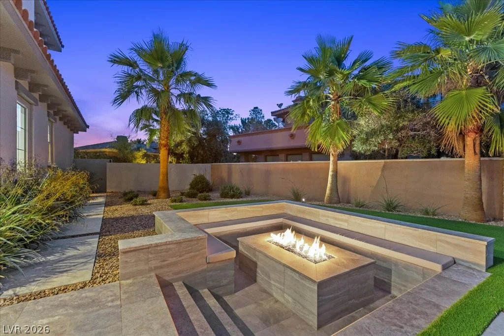 9 Rue Promenade, Henderson, NV 89011