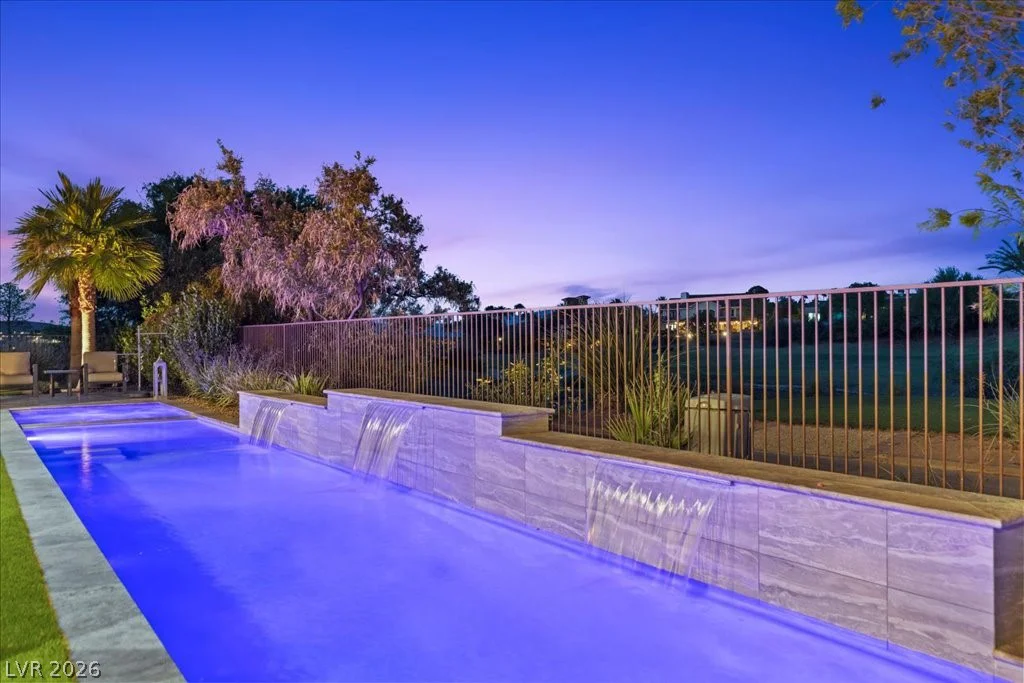 9 Rue Promenade, Henderson, NV 89011