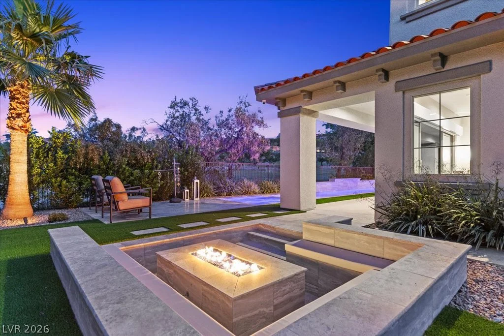 9 Rue Promenade, Henderson, NV 89011