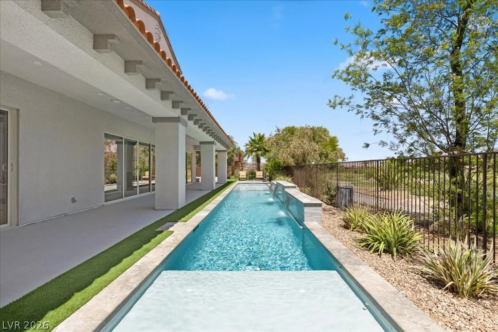 9 Rue Promenade, Henderson, NV 89011