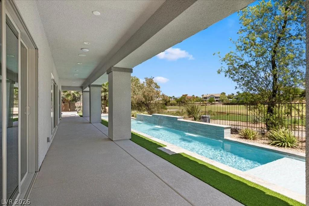 9 Rue Promenade, Henderson, NV 89011