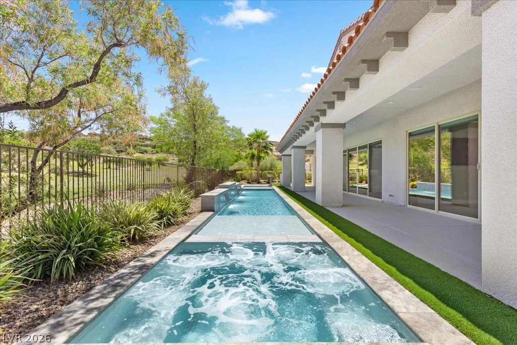 9 Rue Promenade, Henderson, NV 89011