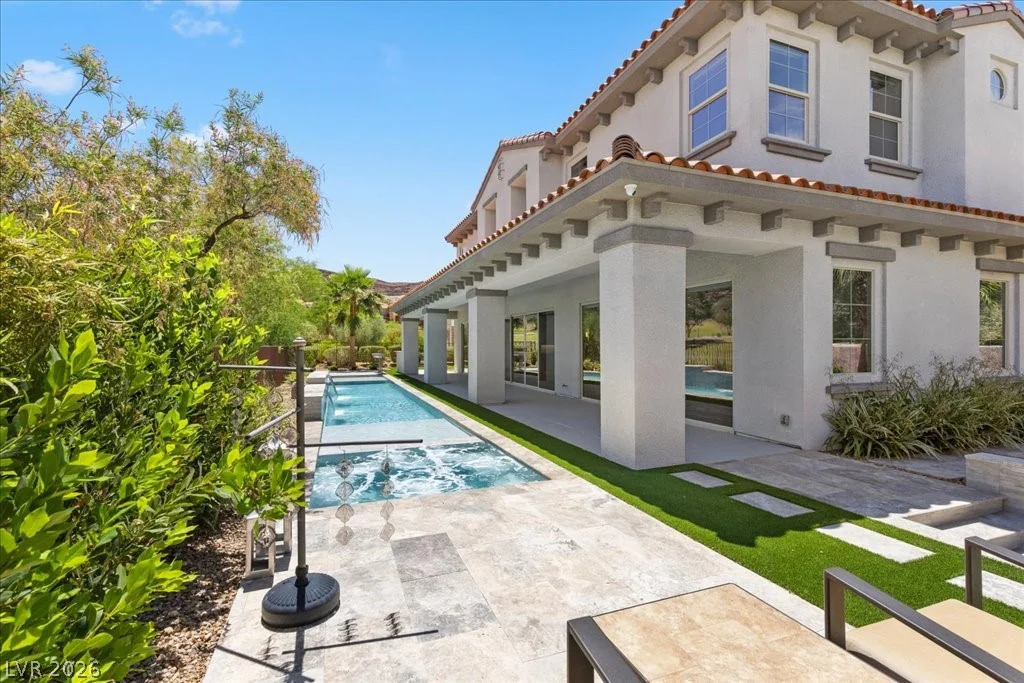 9 Rue Promenade, Henderson, NV 89011