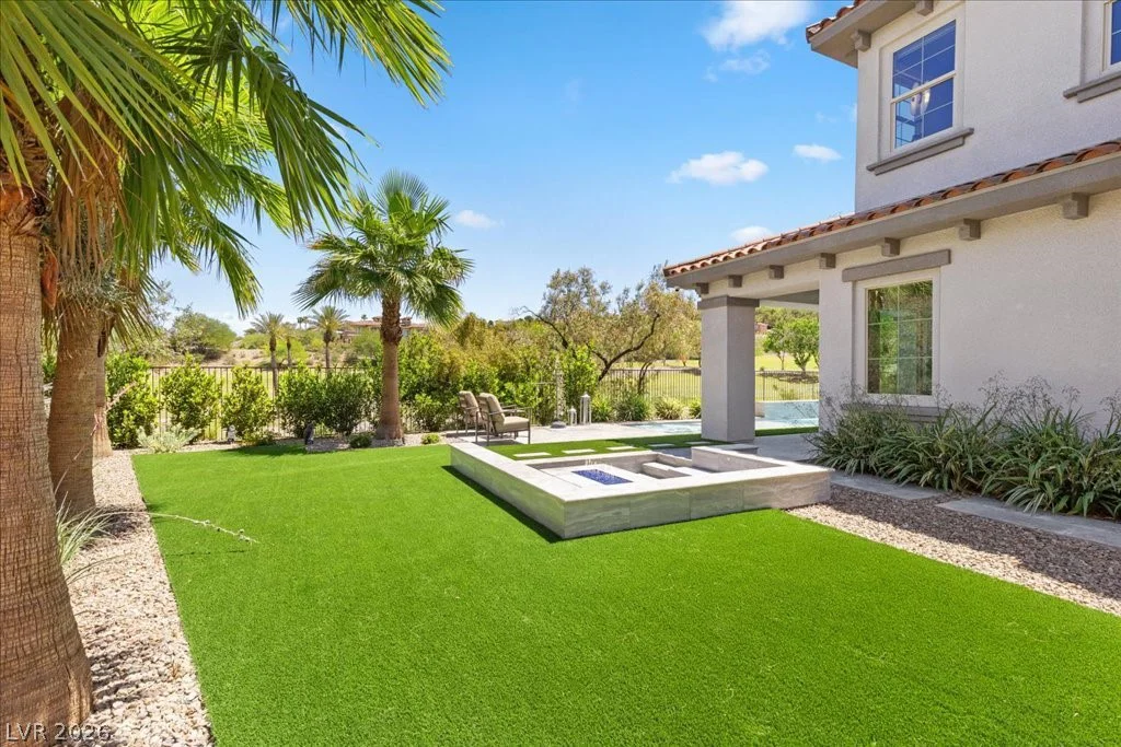 9 Rue Promenade, Henderson, NV 89011