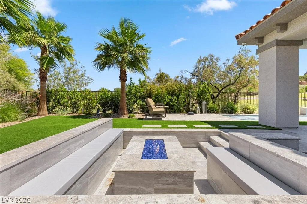 9 Rue Promenade, Henderson, NV 89011