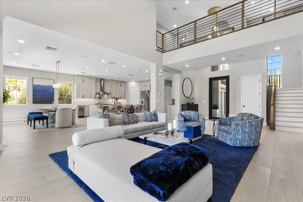 9 Rue Promenade, Henderson, NV 89011