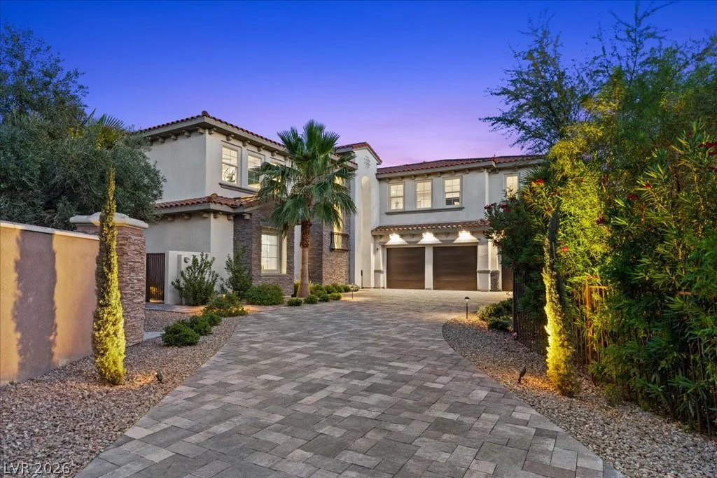 9 Rue Promenade, Henderson, NV 89011