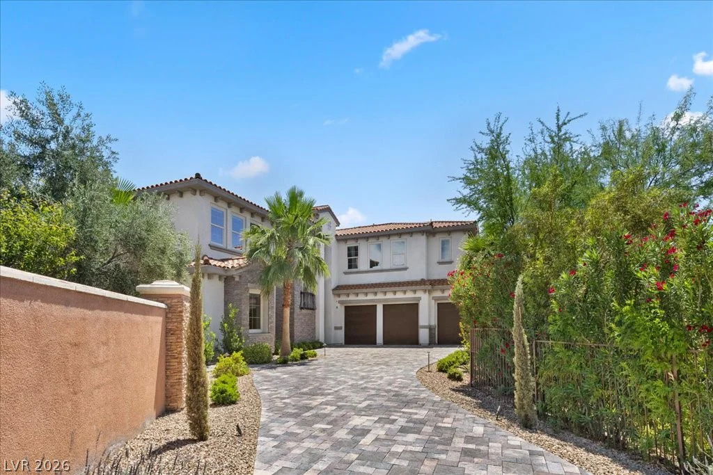 9 Rue Promenade, Henderson, NV 89011