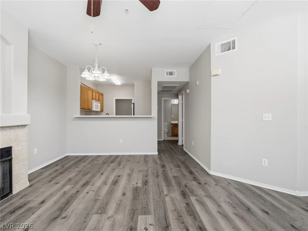 7131 Durango, Las Vegas, NV 89113