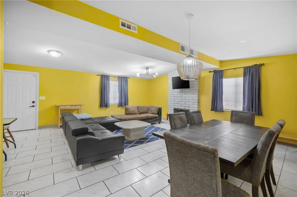 344 Mallard, Las Vegas, NV 89107