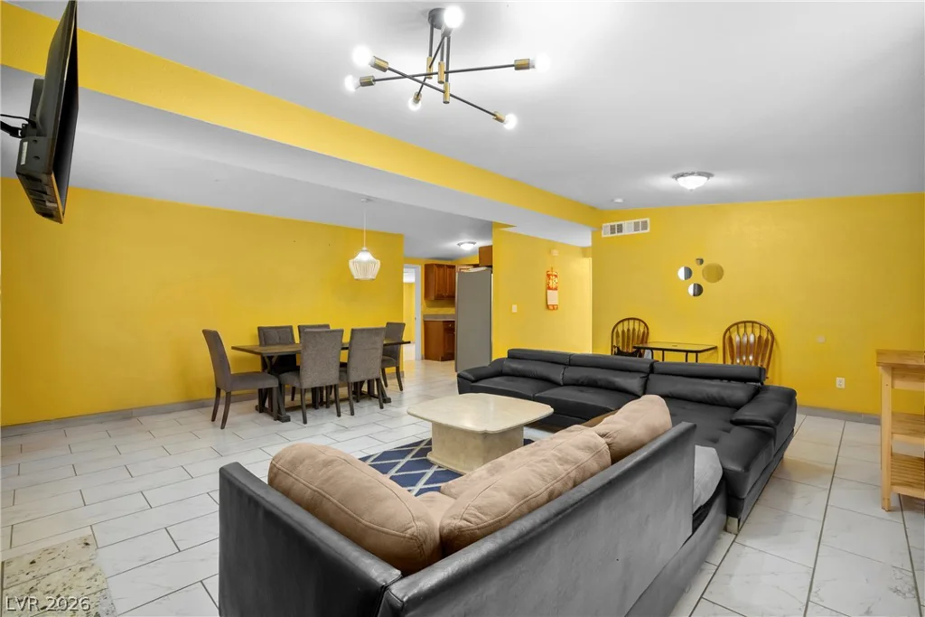 344 Mallard, Las Vegas, NV 89107