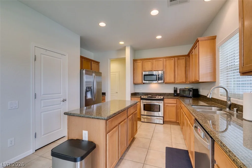 156 Jay Porter, Henderson, NV 89002