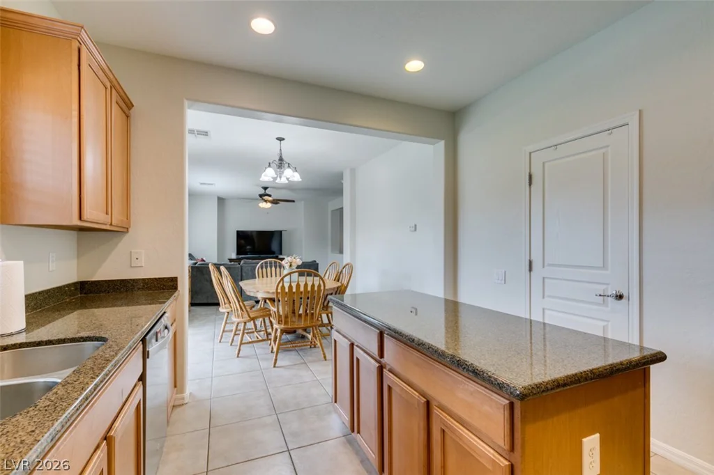 156 Jay Porter, Henderson, NV 89002