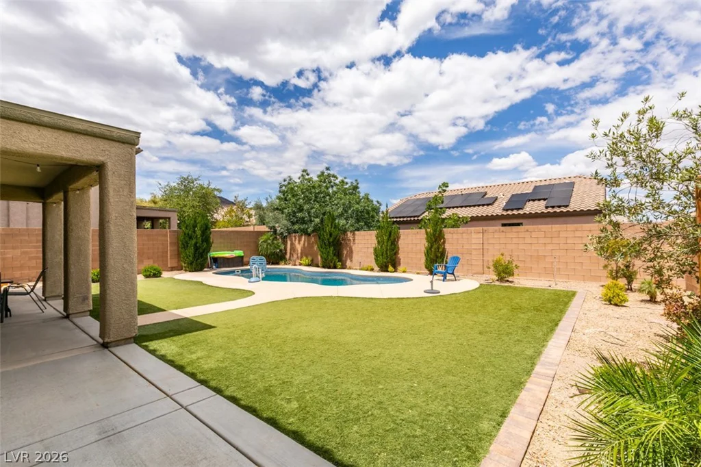 156 Jay Porter, Henderson, NV 89002
