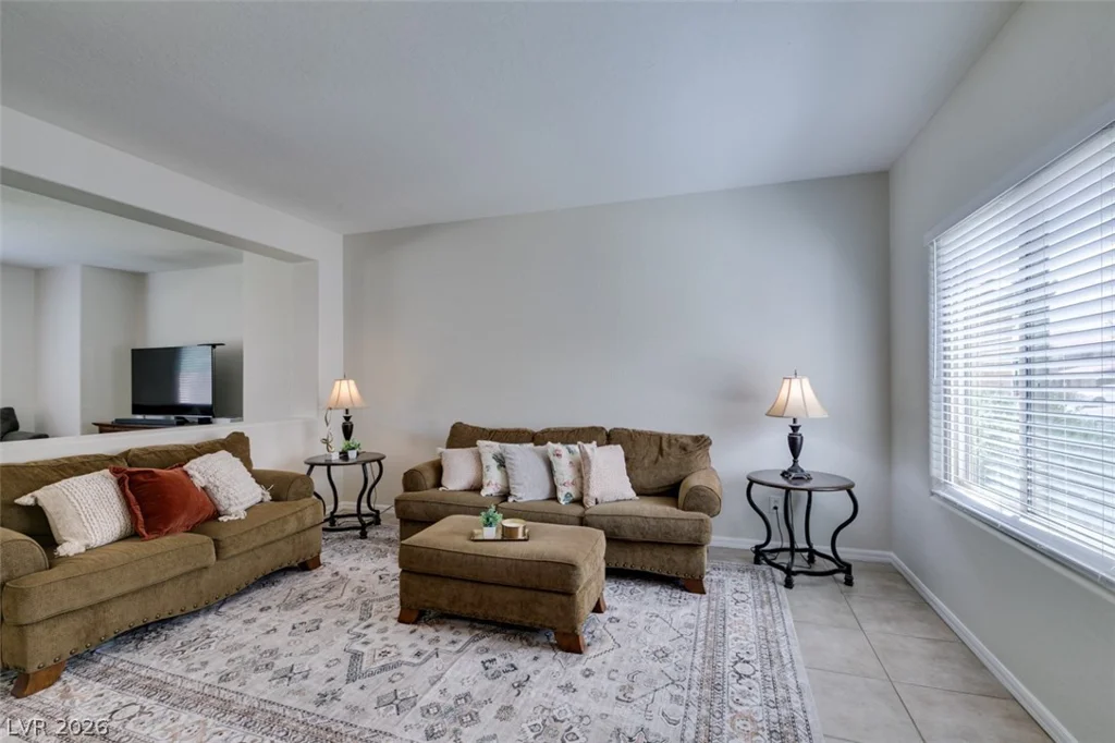 156 Jay Porter, Henderson, NV 89002