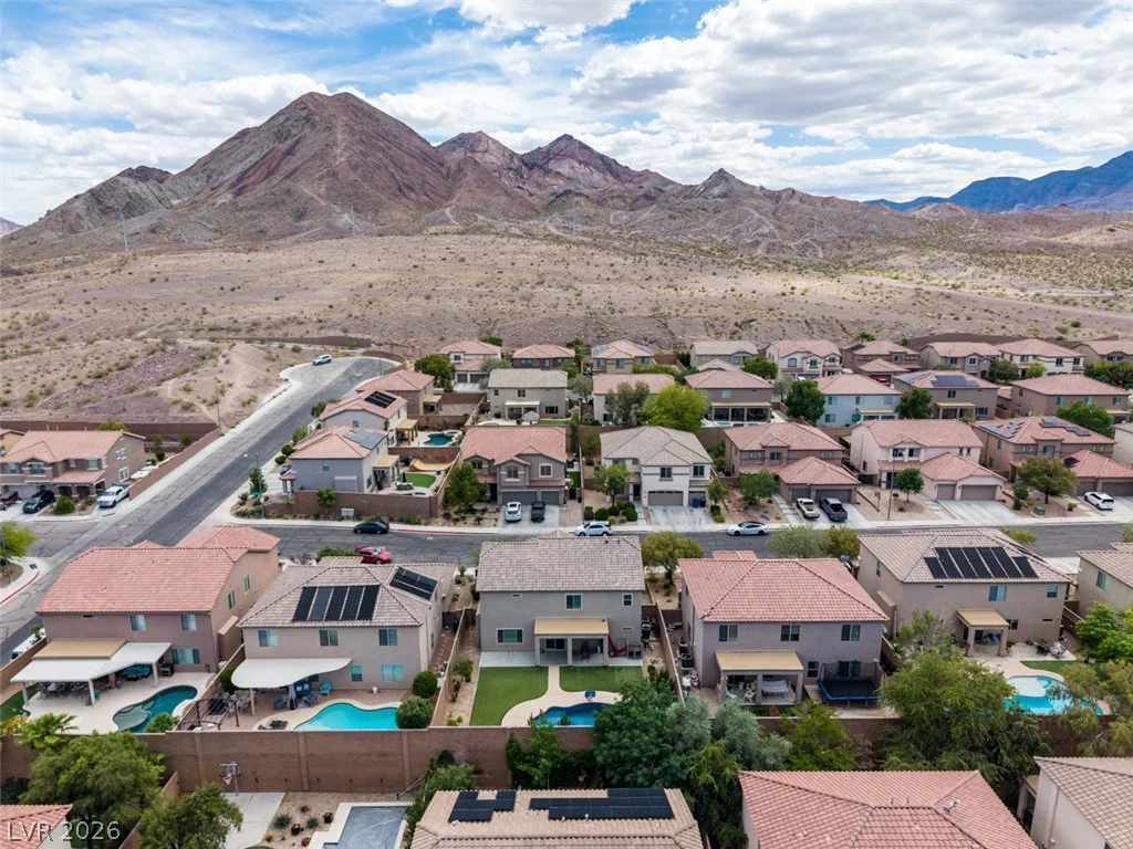 156 Jay Porter, Henderson, NV 89002