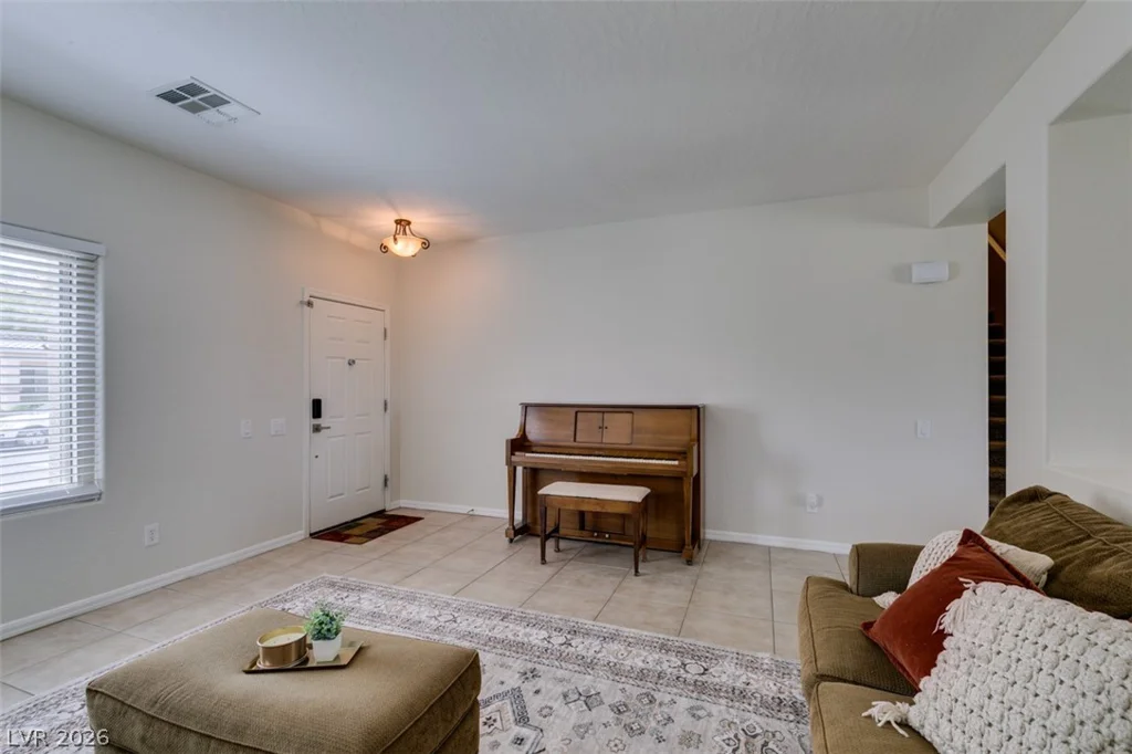156 Jay Porter, Henderson, NV 89002