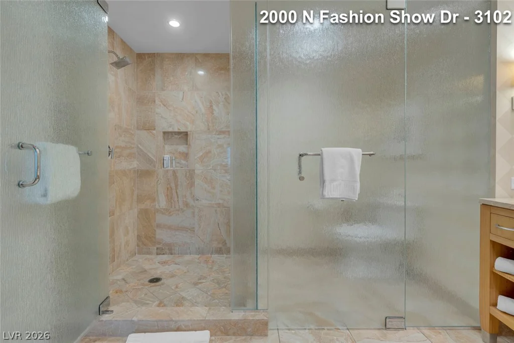 2000 Fashion Show, Las Vegas, NV 89109